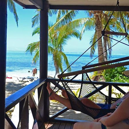 Ratu Kini Dive & Stay Mana Island Exterior photo